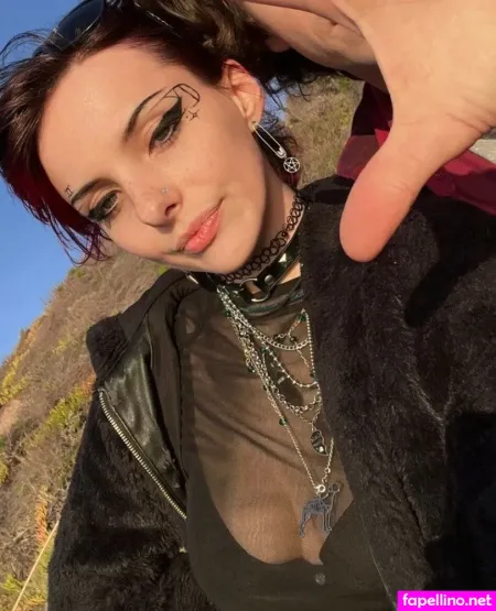 Raephemel OnlyFans Thumbnail #G1ow7pofDB