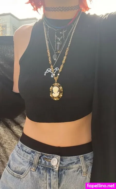 Raephemel OnlyFans Thumbnail #UE8f32Q9W1