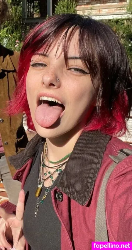 Raephemel OnlyFans Thumbnail #ZNf2S7zN7p