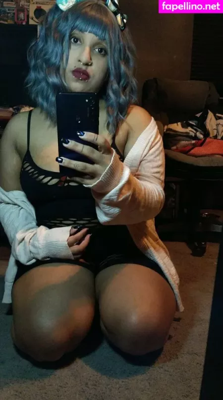 Raeraejiggles OnlyFans Thumbnail #1bQQ6i2sU6