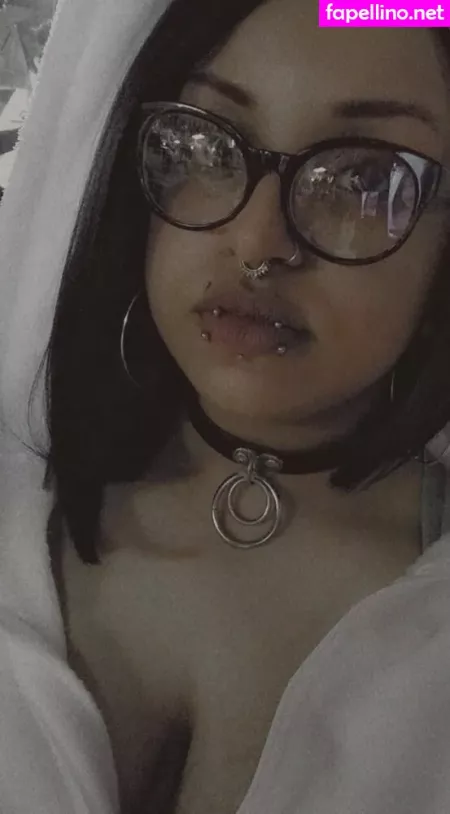 Raeraejiggles OnlyFans Thumbnail #gML8vn7vDm