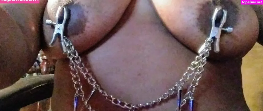 Raeraejiggles OnlyFans Thumbnail #jyKrmqiZMy