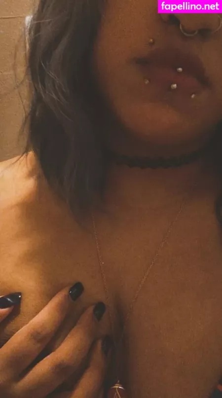 Raeraejiggles OnlyFans Thumbnail #sxnYDOUa7H