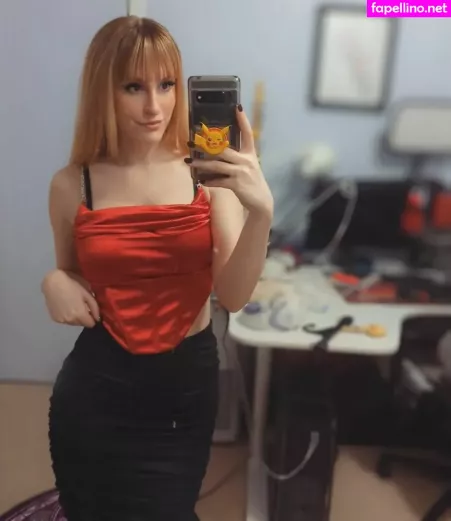 Raeraesenpai OnlyFans Thumbnail #iMD8U7Grfw