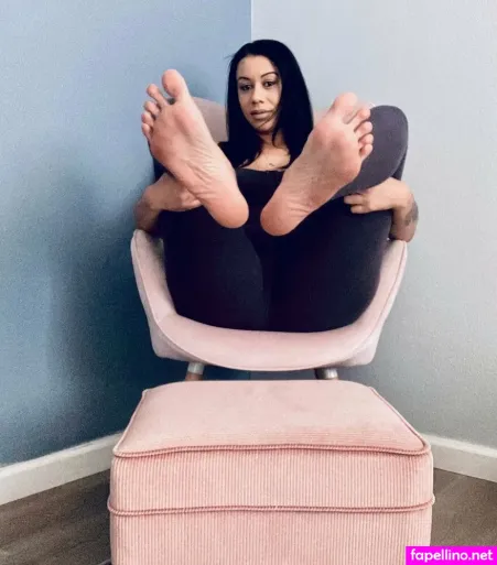 Raewest817 OnlyFans Thumbnail #q6jXHFoz3M