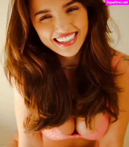 Rafa Kalimann OnlyFans Thumbnail #3ZeHBSfpJM