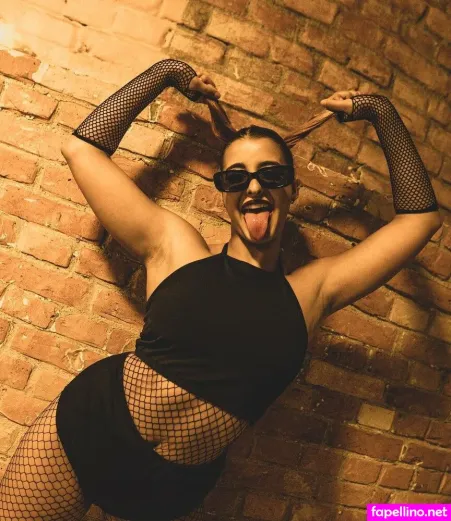 Rafaela Alencar OnlyFans Thumbnail #bOxqJ6YgOf