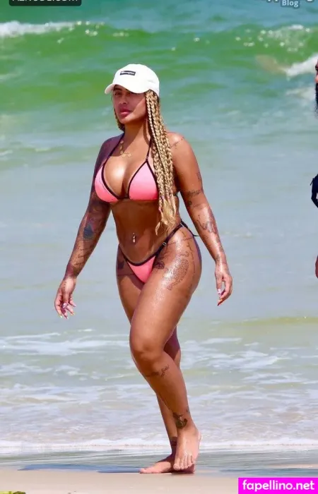 Rafaella OnlyFans Thumbnail #4JcSHke1xl