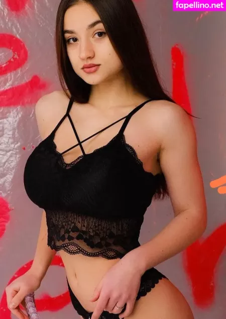 Ragazza Ucraina OnlyFans Thumbnail #SSaZn2tpTm