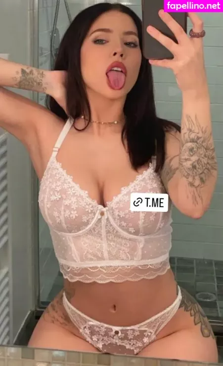 Raha Vakili OnlyFans Thumbnail #s37TJ9vo7B