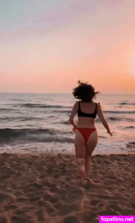 Rahel Zoe OnlyFans Thumbnail #8ATieiXjmC