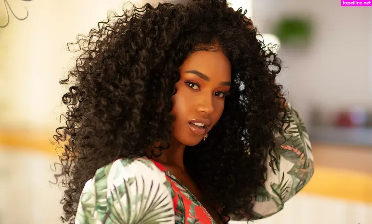 Railelli Leon OnlyFans Thumbnail #uC3NWJG0cT