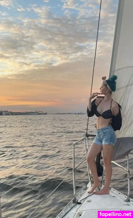 Rain Paris 3 OnlyFans Thumbnail #hyq3z27sG3