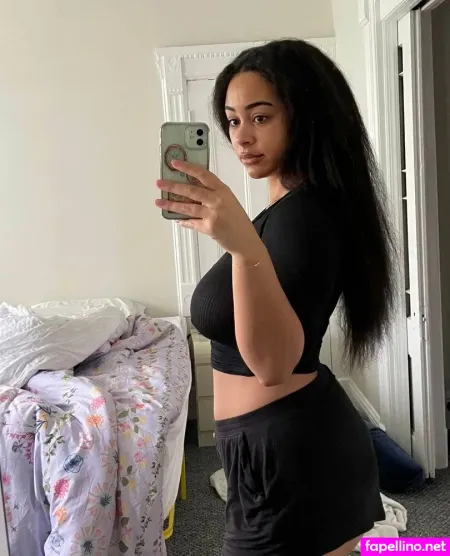 Raina Morris OnlyFans Thumbnail #CCGSHqj7Rn