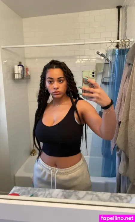 Raina Morris OnlyFans Thumbnail #CSHgtNb1sD