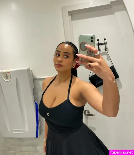 Raina Morris OnlyFans Thumbnail #xDWwN8k5sq