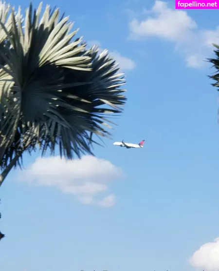 Raina Traina OnlyFans Thumbnail #8GmlDsRkX0