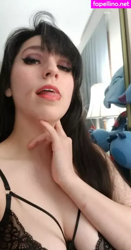 Raina Traina OnlyFans Thumbnail #TJUStKxgIZ