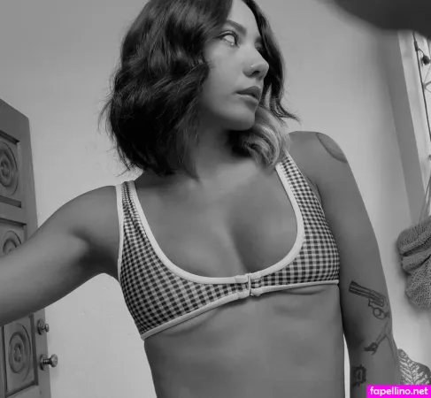 Rainao OnlyFans Thumbnail #r7MmSifwTx