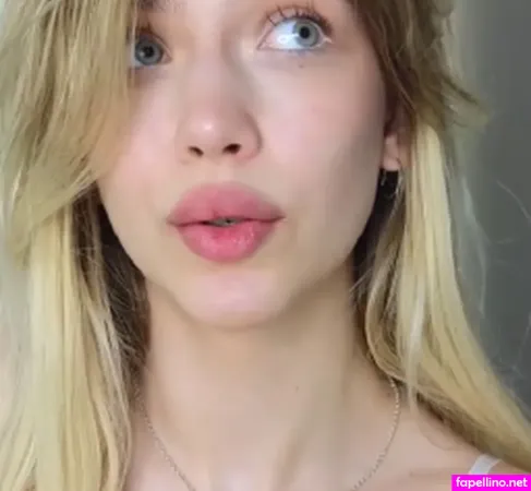 Rainauge OnlyFans Thumbnail #tciDxdtHXM