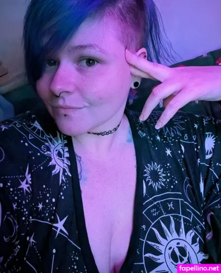 Rainbow Zilla OnlyFans Thumbnail #u2Dr2PpSip