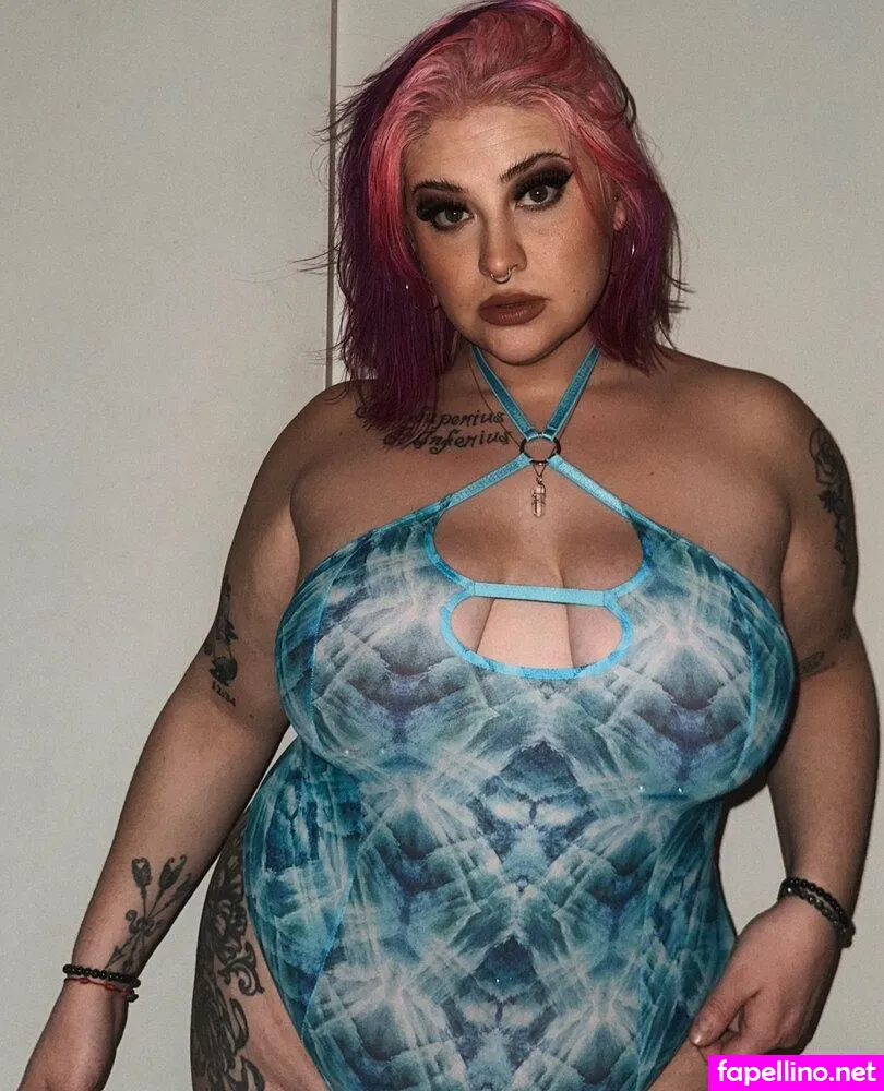 hollyannn, rainbowbaybeee Nude Leaked OnlyFans Photo #2nOpCjvt43