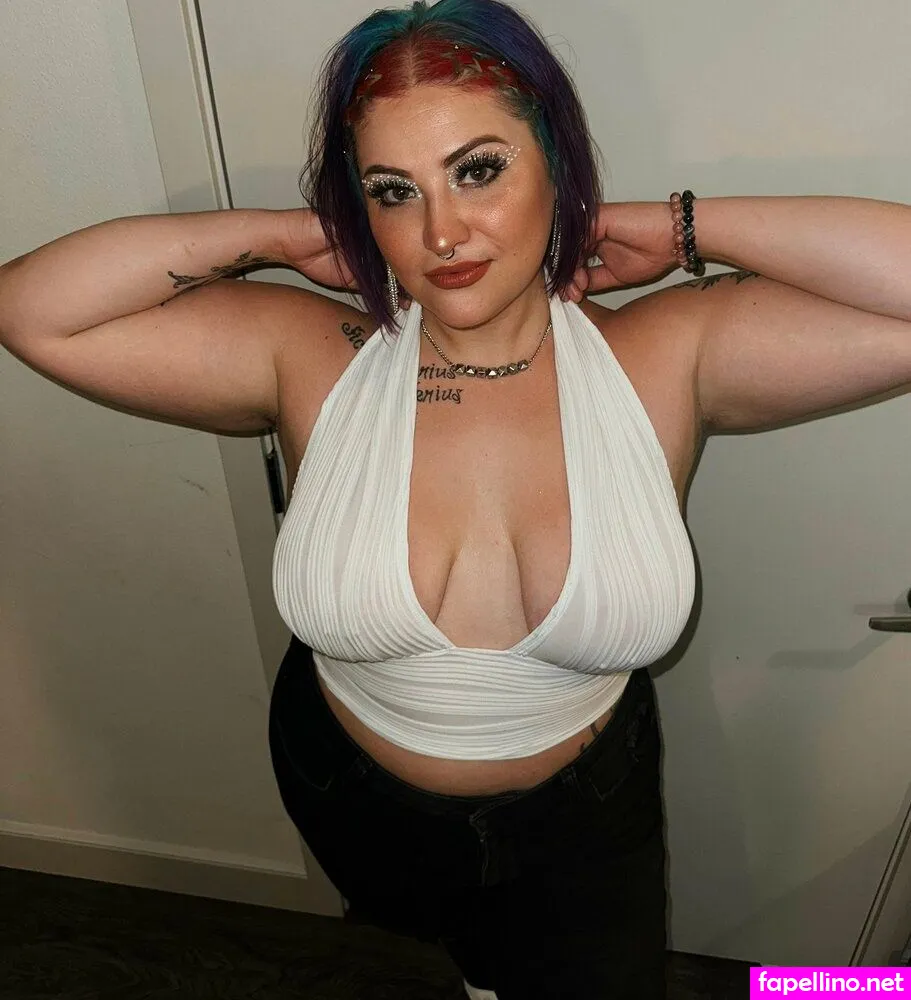 hollyannn, rainbowbaybeee Nude Leaked OnlyFans Photo #UJ4n8lPML1