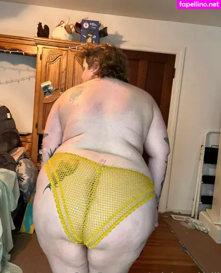 Rainbowbelli OnlyFans Thumbnail #HWYLDXcEzt