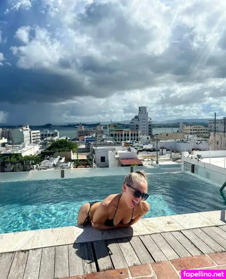 Rainbowedfoxfree OnlyFans Thumbnail #50TncVoBzK