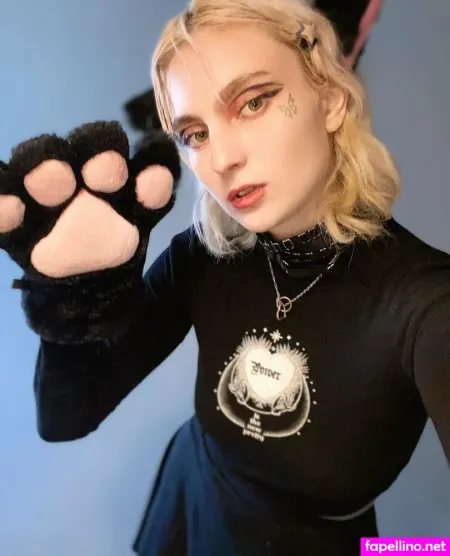 Rainbowelsa Main Profile Photo