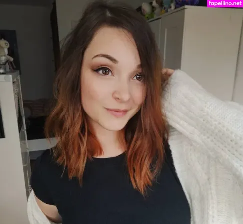 Rainbowf0x OnlyFans Thumbnail #pJhIFJHrK7