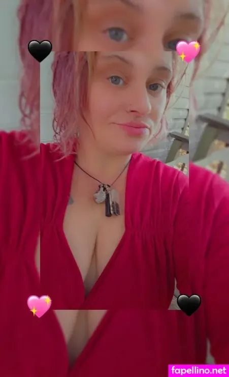 Rainbowlesbian69 OnlyFans Thumbnail #AbcfwHmIAu