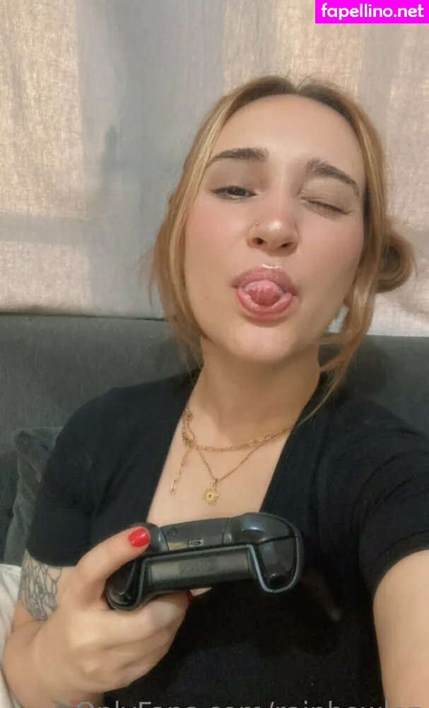 rainbowlesbi_, rainbowlez Nude Leaked OnlyFans Photo #MuQHC7foGs