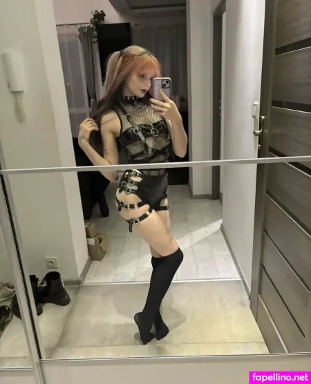 Rainbowqueenuwu OnlyFans Thumbnail #0d0DAQlscp