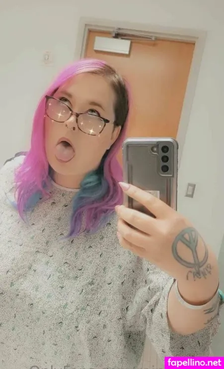 Raine Bowe OnlyFans Thumbnail #puHdrjGGb7