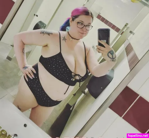 Raine Bowe OnlyFans Thumbnail #wRcA8nHVER