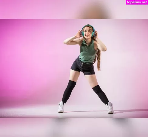 Raineemery OnlyFans Thumbnail #doHh1c0M8X