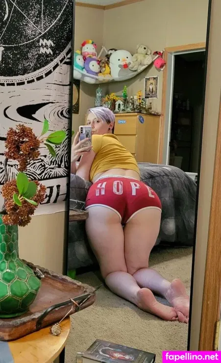 Rainewyrm OnlyFans Thumbnail #2JOMJCAAj2