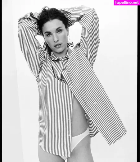 Rainey Qualley OnlyFans Thumbnail #J4GEL1ZbK7