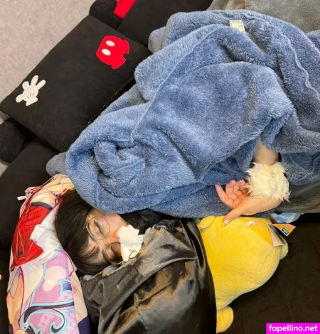 Rainhoe OnlyFans Thumbnail #I0MVxjcHtB