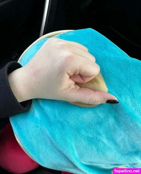 Rainhoe OnlyFans Thumbnail #Ln3joDfI1S