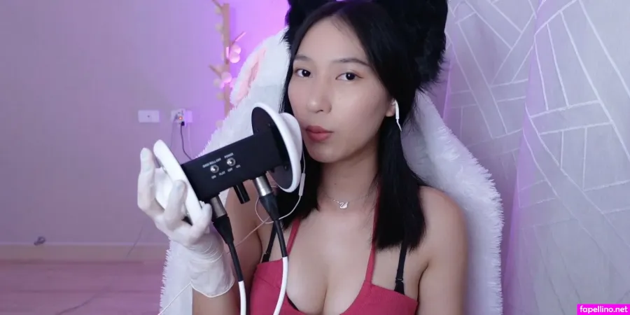 Rainie Latexgloves OnlyFans Thumbnail #NIPFVEIIFR