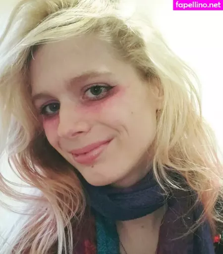 Rainiebun OnlyFans Thumbnail #h2vKz1kNsK