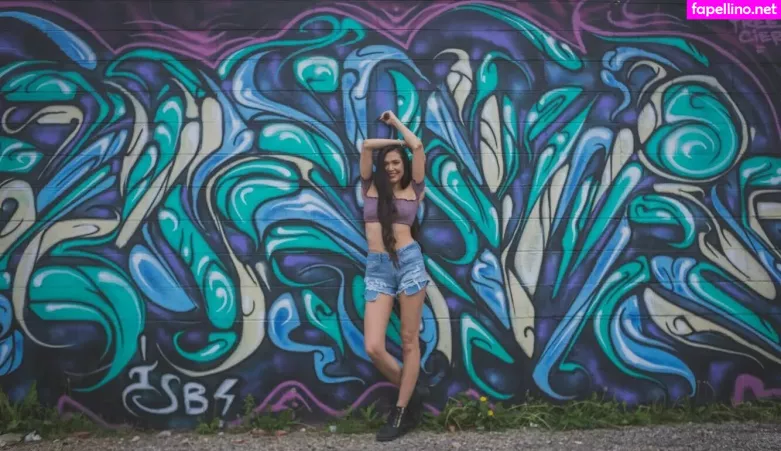 Rainin Falls OnlyFans Thumbnail #JtlbzHbJBb