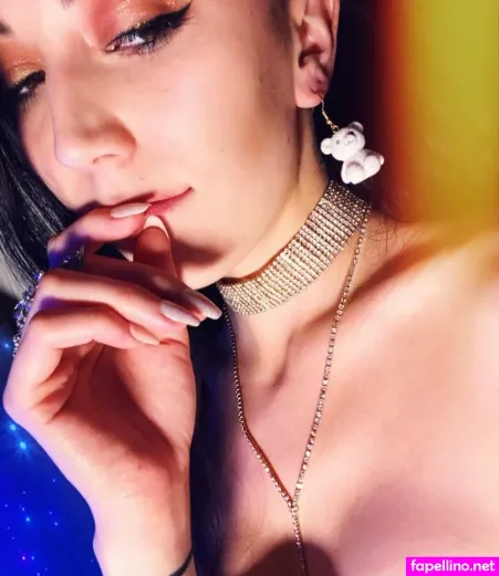 Rainingbliss OnlyFans Thumbnail #lUzfXbtHCl