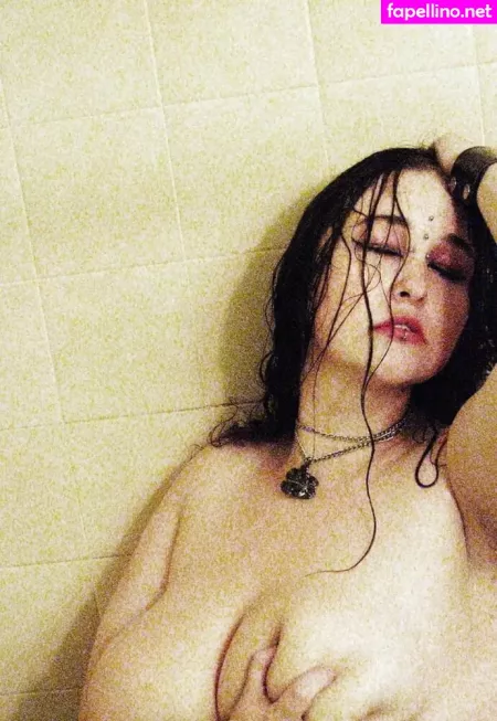 Rainiswet OnlyFans Thumbnail #FjAYK1W43I