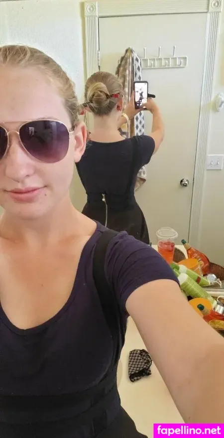 Rainthelittlekitten OnlyFans Thumbnail #GlbrNkrFwd
