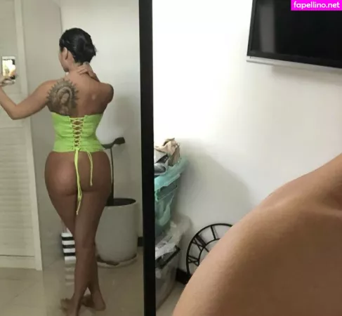 Rairainana OnlyFans Thumbnail #5zDsolXGn8