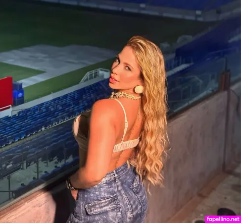 Raissa Veras OnlyFans Thumbnail #0X6KvNbgft