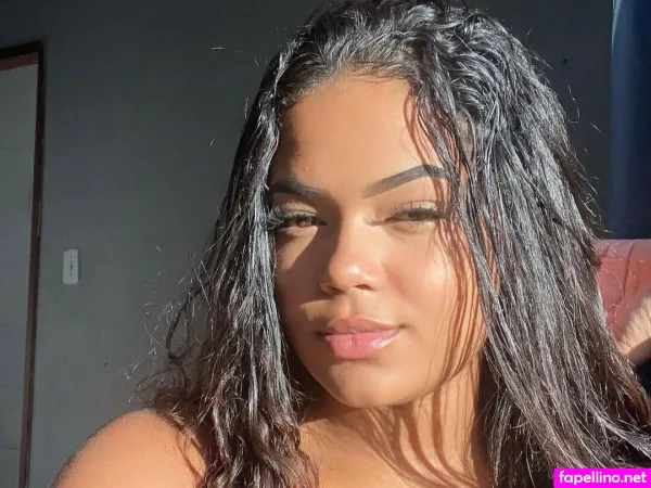 Raissinha OnlyFans Thumbnail #1URbqeWyyO